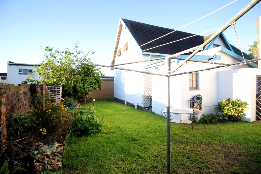 3 Bedroom Property for Sale in Heiderand Western Cape